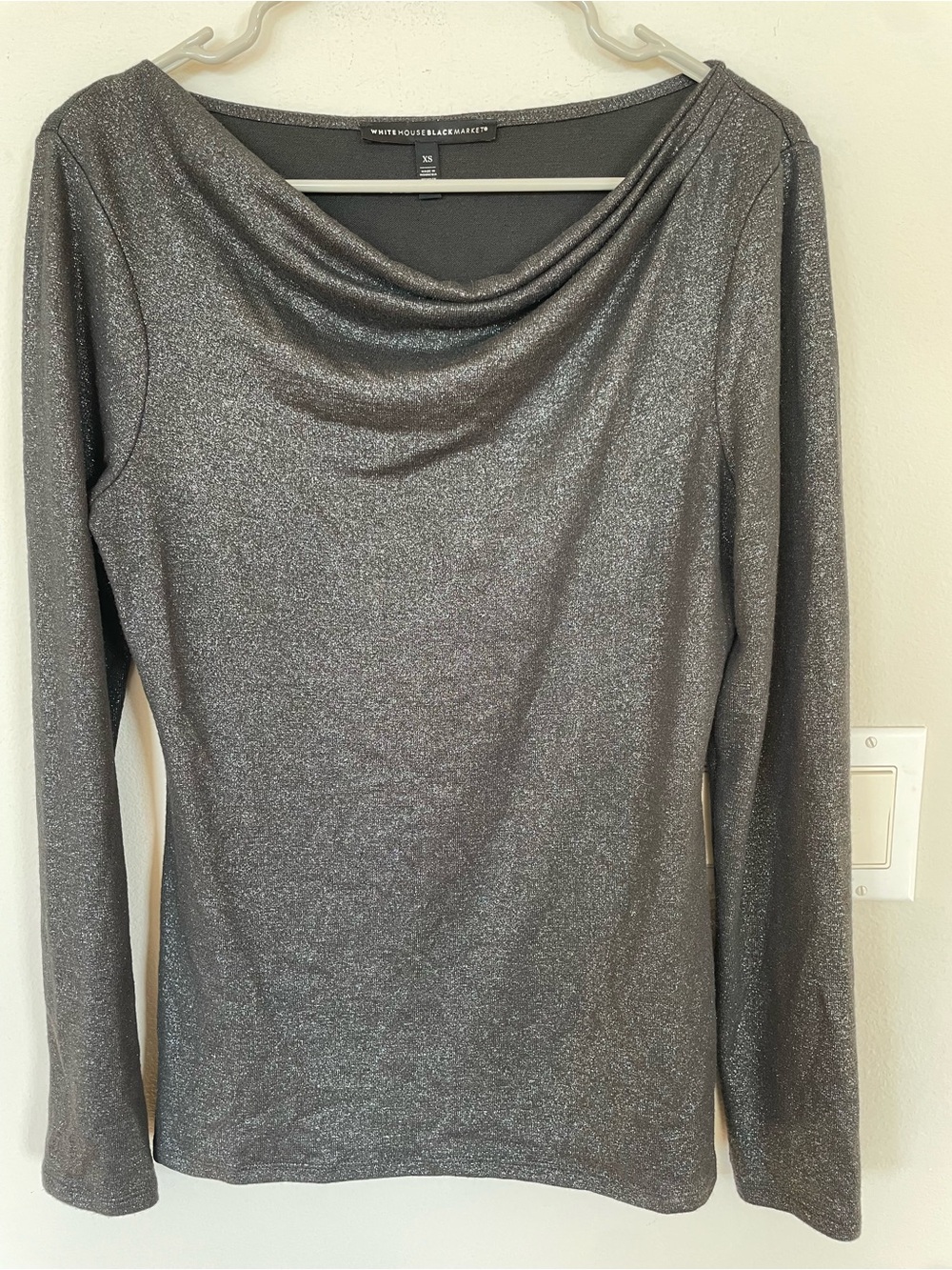 NWT White House Black Market Women Metallic Drape Neck Top Blk&Silver Size XS